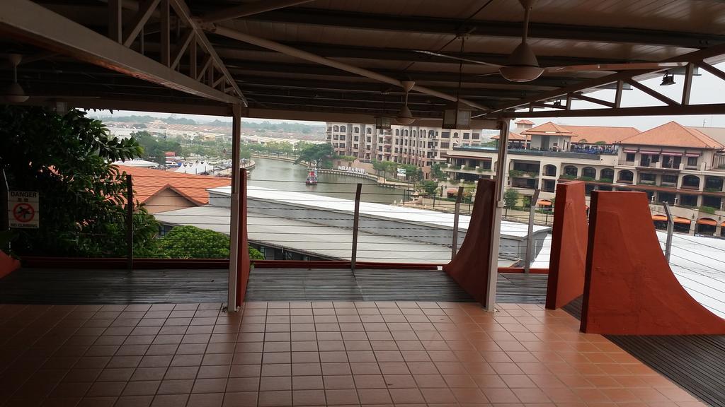 Aldy Hotel Stadthuys Malacca Exterior foto