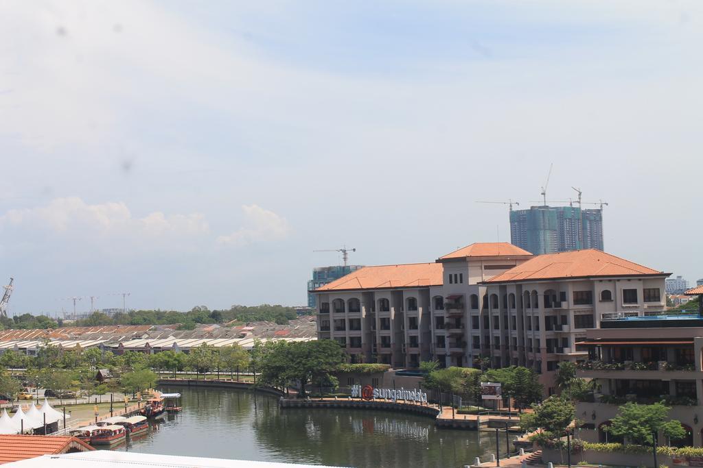 Aldy Hotel Stadthuys Malacca Exterior foto